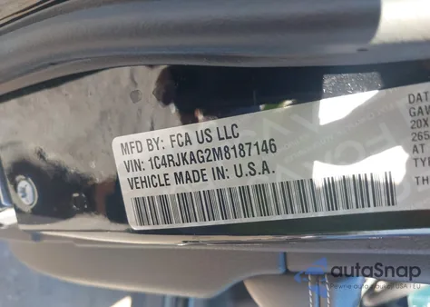 2021 Jeep Grand Cherokee L Altitude 4X4 z USA, uszkodzony, nr VIN 1C4RJKAG2M8187146